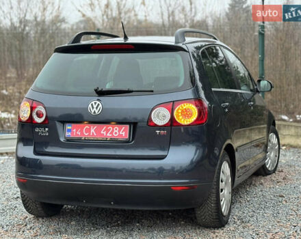 Серый Фольксваген Гольф Плюс, объемом двигателя 1.4 л и пробегом 184 тыс. км за 6490 $, фото 37 на Automoto.ua