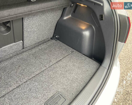 Фольксваген Гольф Плюс 2009 в Ровно на Automoto.ua Серый Фольксваген Гольф Плюс, объемом двигателя 1.6 л и пробегом 172 тыс. км за 7550 $, фото 43 на Automoto.ua