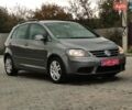 Серый Фольксваген Гольф Плюс, объемом двигателя 1.6 л и пробегом 218 тыс. км за 6800 $, фото 4 на Automoto.ua