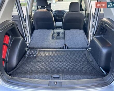 Серый Фольксваген Гольф Плюс, объемом двигателя 1.39 л и пробегом 260 тыс. км за 7850 $, фото 43 на Automoto.ua