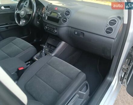 Фольксваген Гольф Плюс 2010 в Луцке на Automoto.ua Серый Фольксваген Гольф Плюс, объемом двигателя 1.6 л и пробегом 180 тыс. км за 8200 $, фото 30 на Automoto.ua