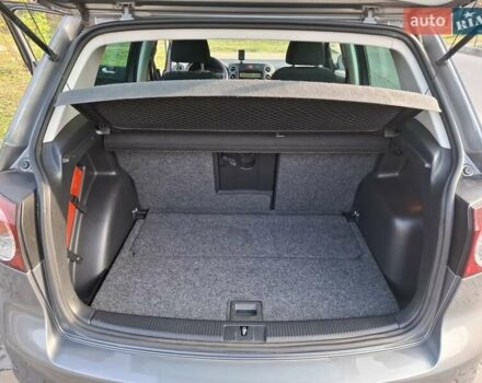 Серый Фольксваген Гольф Плюс, объемом двигателя 1.2 л и пробегом 241 тыс. км за 8300 $, фото 16 на Automoto.ua