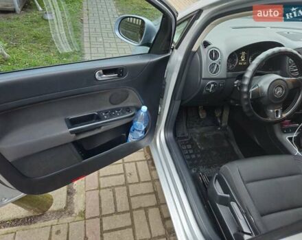 Серый Фольксваген Гольф Плюс, объемом двигателя 1.6 л и пробегом 240 тыс. км за 6200 $, фото 14 на Automoto.ua