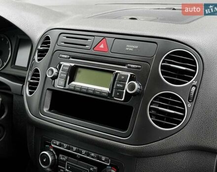 Серый Фольксваген Гольф Плюс, объемом двигателя 1.6 л и пробегом 189 тыс. км за 9499 $, фото 80 на Automoto.ua