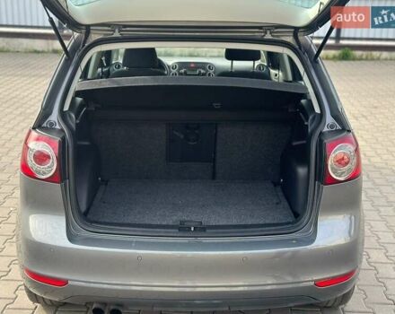 Серый Фольксваген Гольф Плюс, объемом двигателя 1.4 л и пробегом 112 тыс. км за 8000 $, фото 21 на Automoto.ua