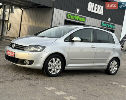 Серый Фольксваген Гольф Плюс, объемом двигателя 1.4 л и пробегом 184 тыс. км за 7200 $, фото 3 на Automoto.ua