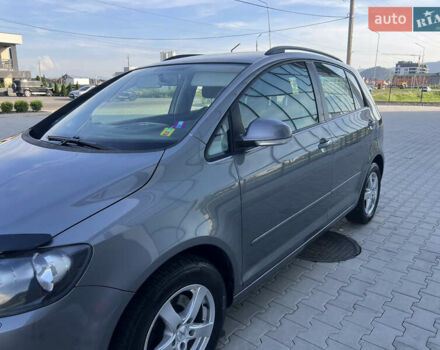 Серый Фольксваген Гольф Плюс, объемом двигателя 1.4 л и пробегом 194 тыс. км за 5999 $, фото 3 на Automoto.ua