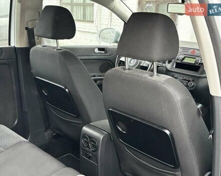 Серый Фольксваген Гольф Плюс, объемом двигателя 1.6 л и пробегом 189 тыс. км за 9499 $, фото 90 на Automoto.ua