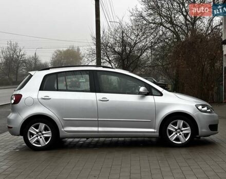 Серый Фольксваген Гольф Плюс, объемом двигателя 1.6 л и пробегом 189 тыс. км за 9399 $, фото 10 на Automoto.ua