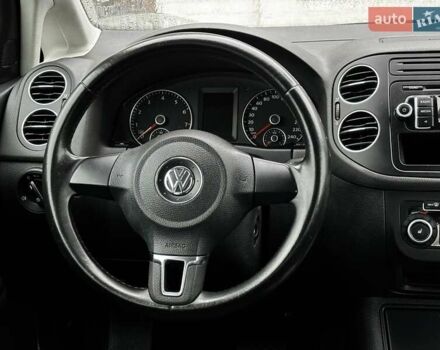 Серый Фольксваген Гольф Плюс, объемом двигателя 1.6 л и пробегом 189 тыс. км за 9399 $, фото 72 на Automoto.ua