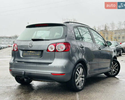 Серый Фольксваген Гольф Плюс, объемом двигателя 1.4 л и пробегом 162 тыс. км за 8200 $, фото 1 на Automoto.ua