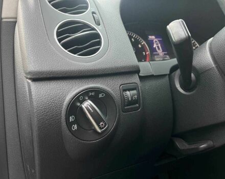 Серый Фольксваген Гольф Плюс, объемом двигателя 1.4 л и пробегом 220 тыс. км за 7790 $, фото 15 на Automoto.ua