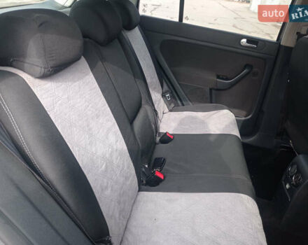 Сірий Фольксваген Golf Plus, об'ємом двигуна 1.6 л та пробігом 235 тис. км за 5500 $, фото 2 на Automoto.ua