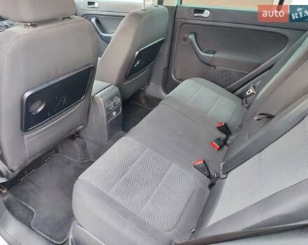 Серый Фольксваген Гольф Плюс, объемом двигателя 1.6 л и пробегом 257 тыс. км за 7700 $, фото 14 на Automoto.ua