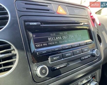 Сірий Фольксваген Golf Plus, об'ємом двигуна 1.6 л та пробігом 246 тис. км за 7700 $, фото 39 на Automoto.ua