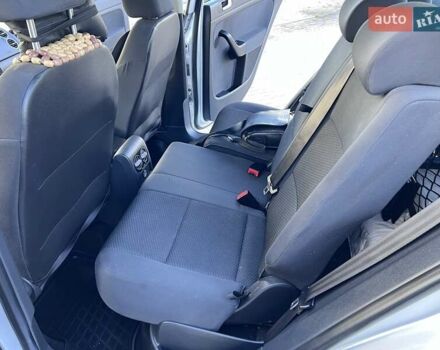 Серый Фольксваген Гольф Плюс, объемом двигателя 1.39 л и пробегом 260 тыс. км за 7850 $, фото 30 на Automoto.ua