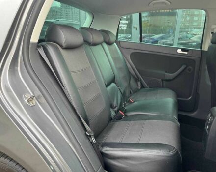 Серый Фольксваген Гольф Плюс, объемом двигателя 1.4 л и пробегом 220 тыс. км за 7790 $, фото 10 на Automoto.ua