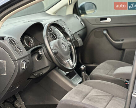 Серый Фольксваген Гольф Плюс, объемом двигателя 1.6 л и пробегом 245 тыс. км за 8199 $, фото 10 на Automoto.ua