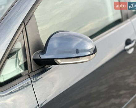 Серый Фольксваген Гольф Плюс, объемом двигателя 1.6 л и пробегом 245 тыс. км за 8199 $, фото 9 на Automoto.ua