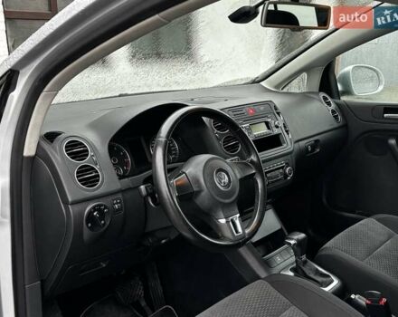 Серый Фольксваген Гольф Плюс, объемом двигателя 1.6 л и пробегом 189 тыс. км за 9399 $, фото 64 на Automoto.ua