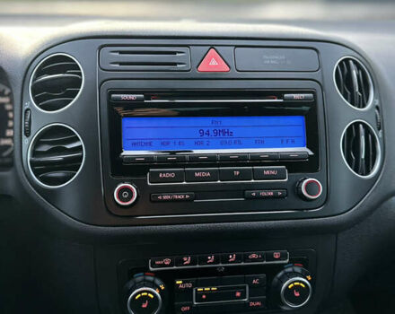 Серый Фольксваген Гольф Плюс, объемом двигателя 1.4 л и пробегом 184 тыс. км за 7200 $, фото 109 на Automoto.ua