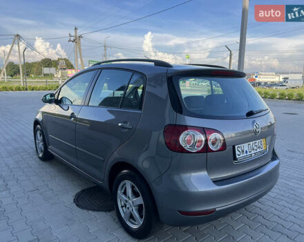 Серый Фольксваген Гольф Плюс, объемом двигателя 1.4 л и пробегом 194 тыс. км за 5999 $, фото 5 на Automoto.ua