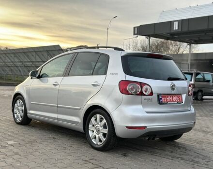 Серый Фольксваген Гольф Плюс, объемом двигателя 1.4 л и пробегом 184 тыс. км за 7200 $, фото 2 на Automoto.ua