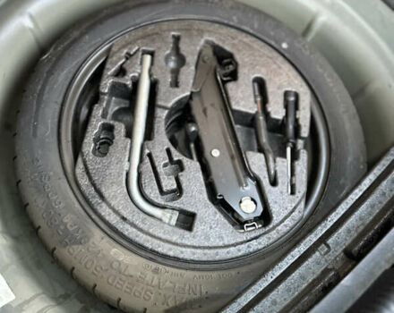 Серый Фольксваген Гольф Плюс, объемом двигателя 1.6 л и пробегом 245 тыс. км за 8199 $, фото 30 на Automoto.ua