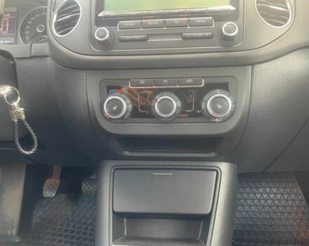 Серый Фольксваген Гольф Плюс, объемом двигателя 1.4 л и пробегом 175 тыс. км за 8300 $, фото 10 на Automoto.ua