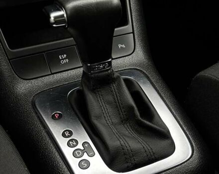 Серый Фольксваген Гольф Плюс, объемом двигателя 1.6 л и пробегом 189 тыс. км за 9499 $, фото 118 на Automoto.ua