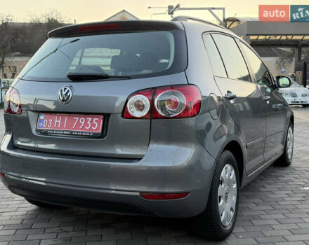 Серый Фольксваген Гольф Плюс, объемом двигателя 1.6 л и пробегом 214 тыс. км за 8350 $, фото 14 на Automoto.ua