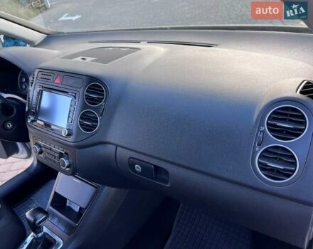 Серый Фольксваген Гольф Плюс, объемом двигателя 1.4 л и пробегом 260 тыс. км за 7450 $, фото 17 на Automoto.ua