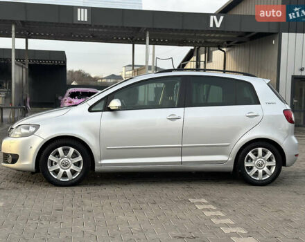 Серый Фольксваген Гольф Плюс, объемом двигателя 1.4 л и пробегом 184 тыс. км за 7200 $, фото 4 на Automoto.ua