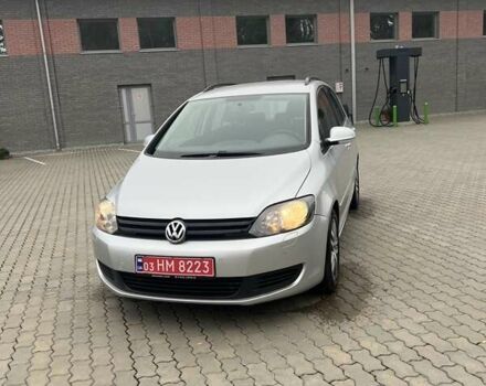 Сірий Фольксваген Golf Plus, об'ємом двигуна 1.4 л та пробігом 160 тис. км за 8200 $, фото 2 на Automoto.ua
