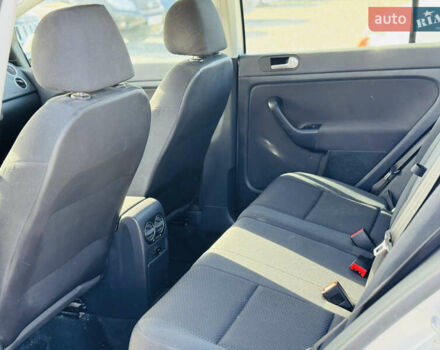 Сірий Фольксваген Golf Plus, об'ємом двигуна 1.6 л та пробігом 140 тис. км за 6500 $, фото 7 на Automoto.ua