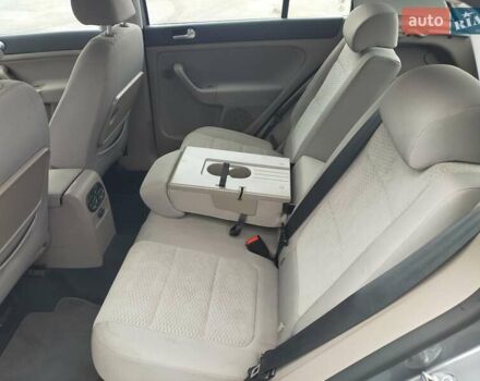 Сірий Фольксваген Golf Plus, об'ємом двигуна 1.4 л та пробігом 109 тис. км за 10300 $, фото 21 на Automoto.ua