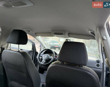 Серый Фольксваген Гольф Плюс, объемом двигателя 1.6 л и пробегом 214 тыс. км за 8350 $, фото 29 на Automoto.ua