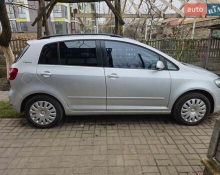 Серый Фольксваген Гольф Плюс, объемом двигателя 1.6 л и пробегом 240 тыс. км за 6200 $, фото 6 на Automoto.ua
