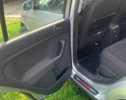 Серый Фольксваген Гольф Плюс, объемом двигателя 1.4 л и пробегом 175 тыс. км за 8300 $, фото 7 на Automoto.ua