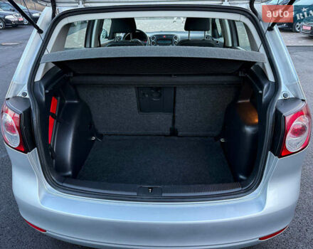 Сірий Фольксваген Golf Plus, об'ємом двигуна 1.4 л та пробігом 148 тис. км за 8199 $, фото 19 на Automoto.ua