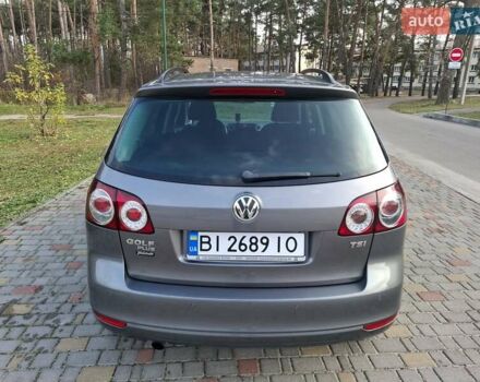 Серый Фольксваген Гольф Плюс, объемом двигателя 1.2 л и пробегом 241 тыс. км за 8300 $, фото 4 на Automoto.ua