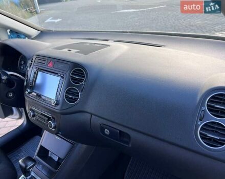 Серый Фольксваген Гольф Плюс, объемом двигателя 1.4 л и пробегом 260 тыс. км за 7450 $, фото 20 на Automoto.ua