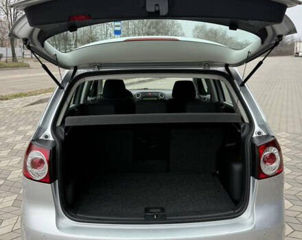 Серый Фольксваген Гольф Плюс, объемом двигателя 1.4 л и пробегом 153 тыс. км за 8650 $, фото 18 на Automoto.ua