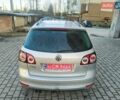 Серый Фольксваген Гольф Плюс, объемом двигателя 1.4 л и пробегом 224 тыс. км за 7900 $, фото 7 на Automoto.ua
