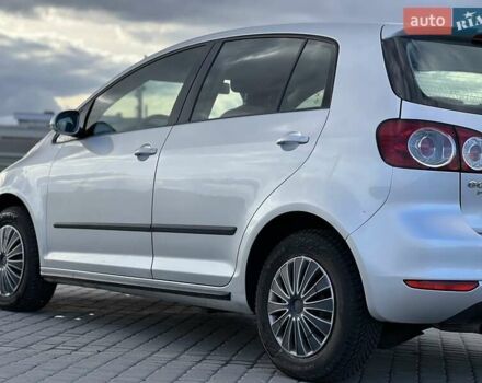 Серый Фольксваген Гольф Плюс, объемом двигателя 1.39 л и пробегом 260 тыс. км за 7850 $, фото 13 на Automoto.ua