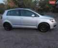 Серый Фольксваген Гольф Плюс, объемом двигателя 1.6 л и пробегом 218 тыс. км за 6000 $, фото 5 на Automoto.ua