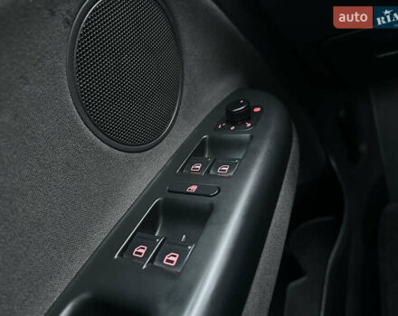 Серый Фольксваген Гольф Плюс, объемом двигателя 1.4 л и пробегом 184 тыс. км за 7200 $, фото 108 на Automoto.ua