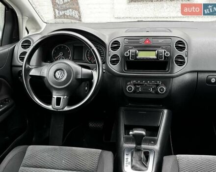 Серый Фольксваген Гольф Плюс, объемом двигателя 1.6 л и пробегом 189 тыс. км за 9499 $, фото 104 на Automoto.ua
