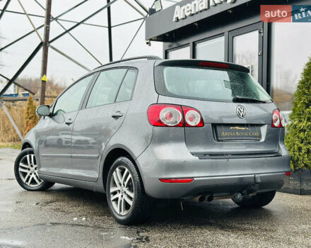 Серый Фольксваген Гольф Плюс, объемом двигателя 1.4 л и пробегом 162 тыс. км за 8200 $, фото 3 на Automoto.ua