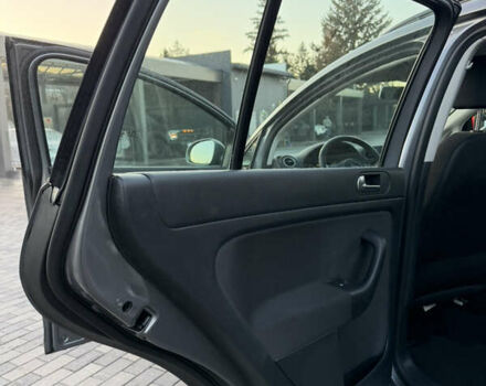 Серый Фольксваген Гольф Плюс, объемом двигателя 1.6 л и пробегом 214 тыс. км за 8350 $, фото 20 на Automoto.ua